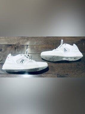 Men’s Sz 11 White/Ice The Roger Clubhouse Pro Shoes